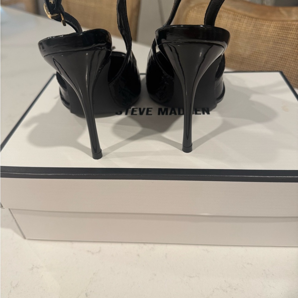 Elegant Black Slingback Heels
NWOT/ BRAND NEW - Picture 5 of 11